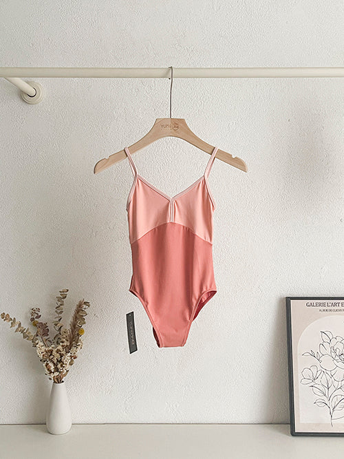 Lucy Leotard
